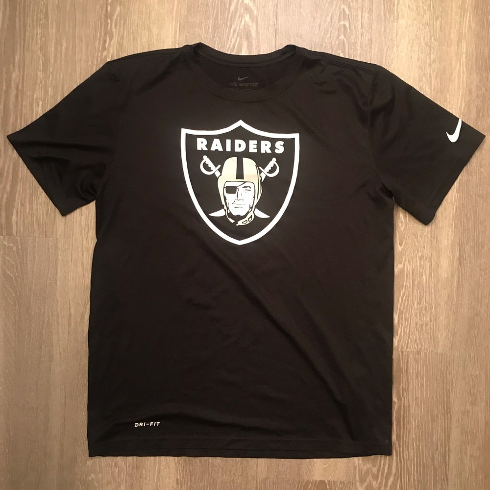 Nike Las Vegas Raiders DRI-FIT Athletic Cut T-Shirt Youth Size Medium